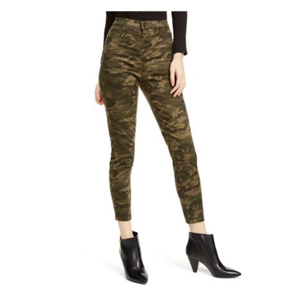 Green Camouflage Pull-On Jegging
